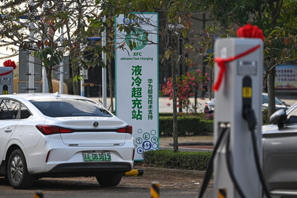 關(guān)于所謂的2024新澳門正版免費(fèi)資本車的真相揭露——警惕網(wǎng)絡(luò)賭博陷阱，警惕網(wǎng)絡(luò)賭博陷阱，揭露所謂澳門正版免費(fèi)資本車真相